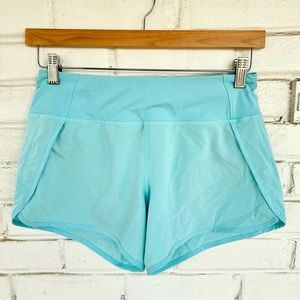 Lululemon Speed Up Low-Rise Lined Short 2.5” in Cyan Blue size 6